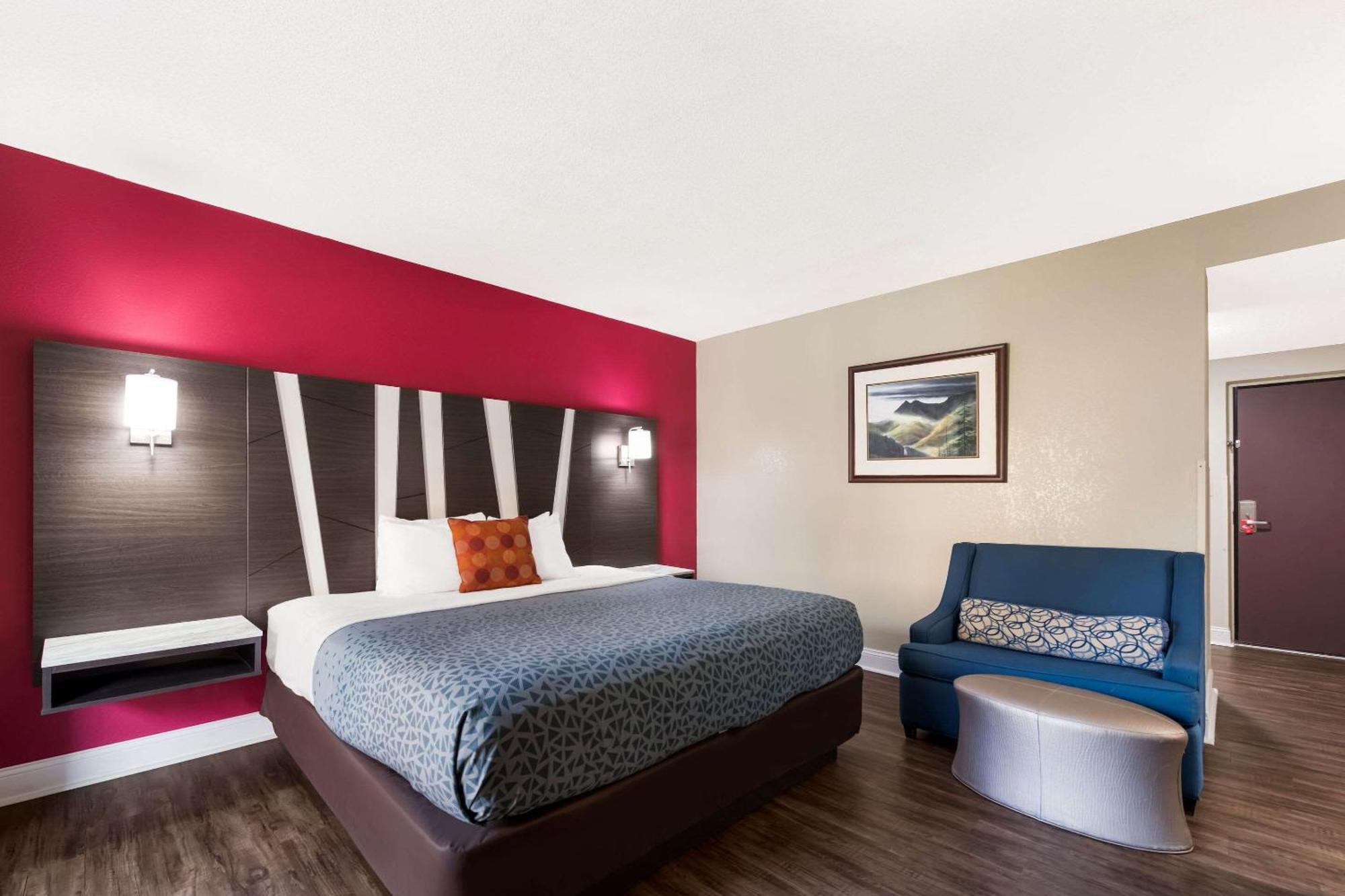 Econo Lodge Inn & Suites On The River Gatlinburg Zewnętrze zdjęcie